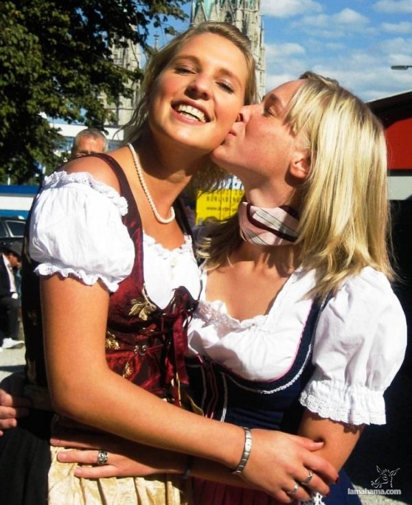 Gorące Oktoberfest, czyli dziewczyny i piwo! - Zdjecie nr 45