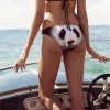 Dziewczyny w bikini IV — 9