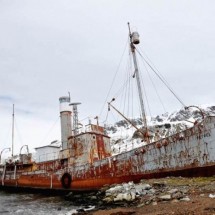 Shipwrecks — 17