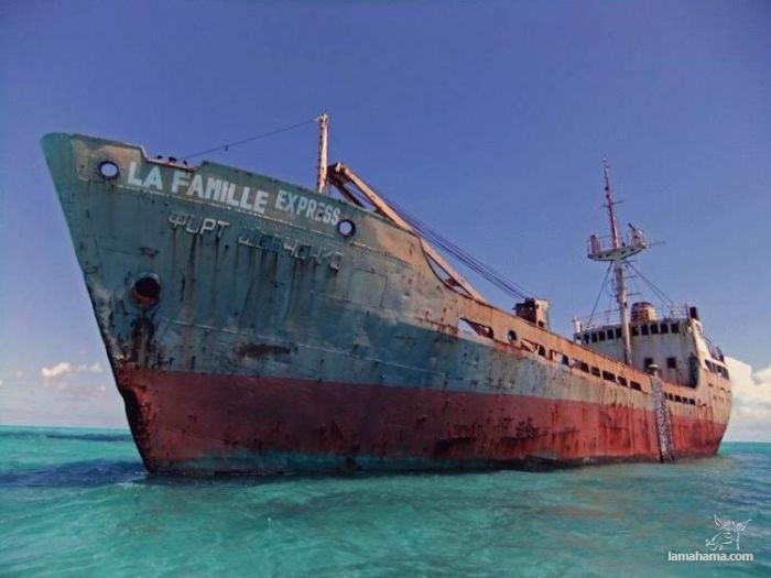 farsky shipwrecks