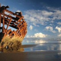 Shipwrecks — 4