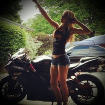 Girls in tight shorts — 9
