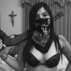 Girls with guns — 27