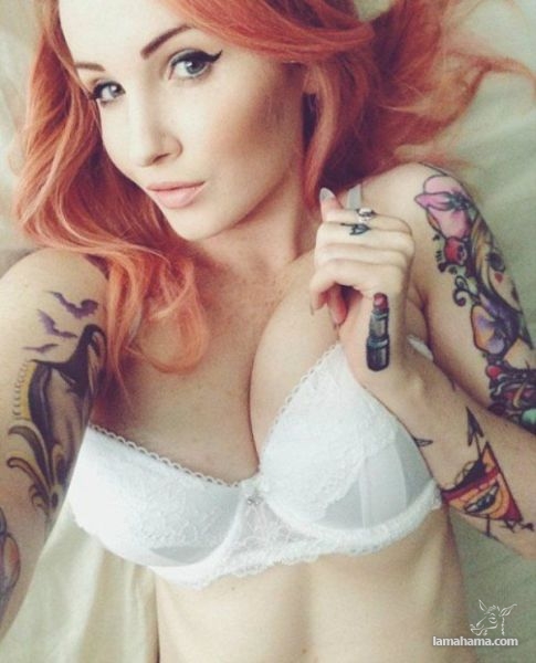 Girls with tattoos - Pictures nr 33