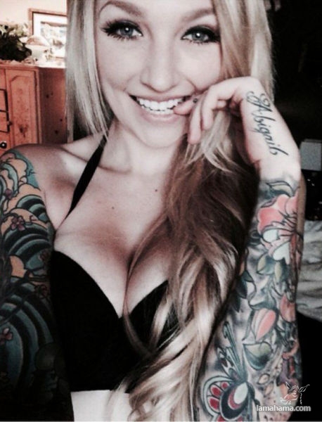 Girls with tattoos - Pictures nr 40