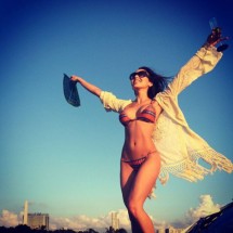 Dziewczyny w bikini — 13