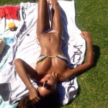 Dziewczyny w bikini — 20