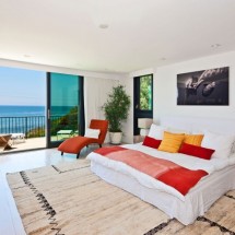 $ 26 million house in Malibu — 32