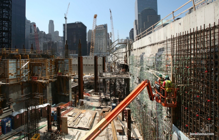 WTC Ground Zero: Before, during and 10 years later - Pictures nr 20