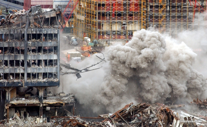 WTC Ground Zero: Before, during and 10 years later - Pictures nr 7