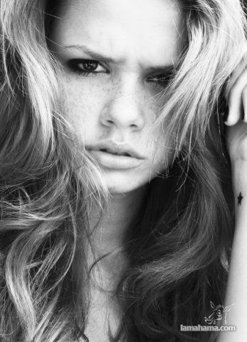 Girls with freckles - Pictures nr 56