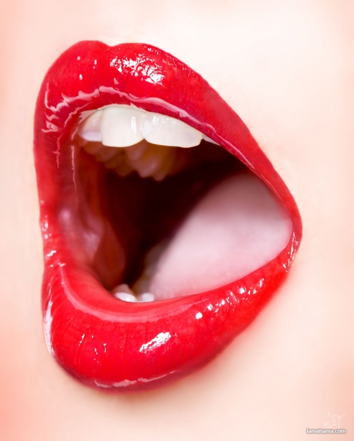 Zmysłowe kobiece usta - Zdjecie nr 21