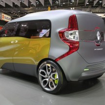 Cars and girls of Frankfurt Auto Show 2011 — 67