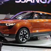 Cars and girls of Frankfurt Auto Show 2011 — 76
