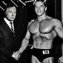 Young Arnold Schwarzenegger — 44