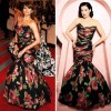 Celebrities in the same costume — 51