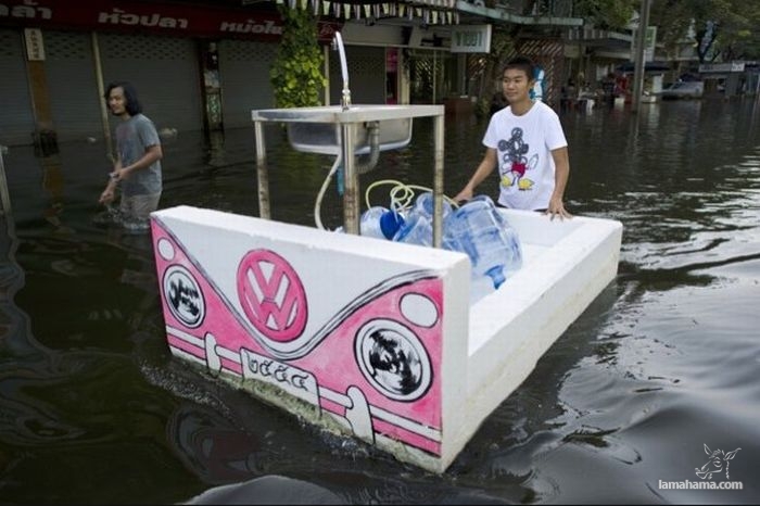Ciekawe sposoby na powódź w Tajlandii - Zdjecie nr 4