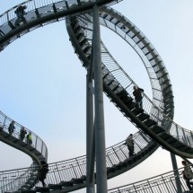 Pierwszy na świecie pieszy rollercoaster — 9