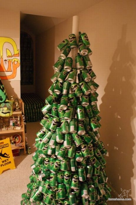 How to make a Christmas tree with beer cans? - Pictures nr 11