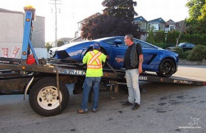 Confiscated 13 cars for racing in Vancouver - Pictures nr 19