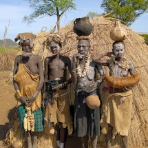 Women from the Mursi tribe - Pictures nr 3