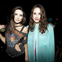 Dziewczyny z rejsu Holy Ship — 32