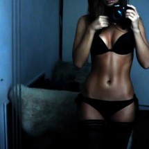 Athletic female waist — 18