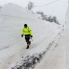 Wioska w Rumunii zasypana mega śniegiem — 28