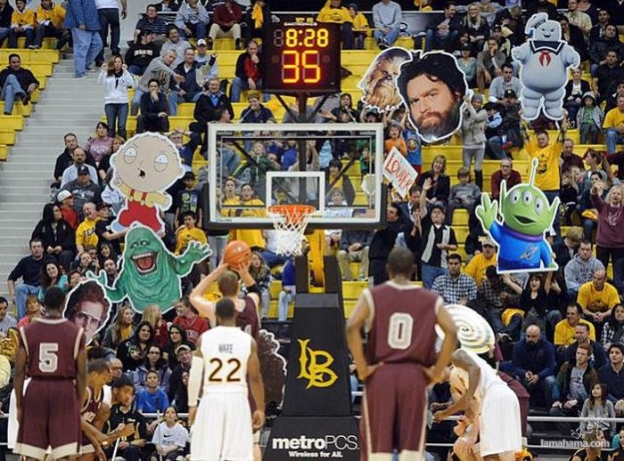 Awesome Basketball Fans - Pictures nr 8