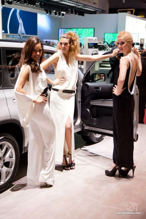 Girls from Geneva Motor Show 2012 - Pictures nr 19