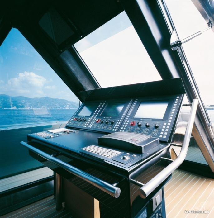 Luxury Yacht Wallypower - Pictures nr 6