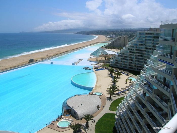 The biggest swiming Pool - San Alfonso del Mar Resort - Pictures nr 20