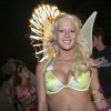 Dziewczyny z Electric Daisy Carnival 2012 — 4