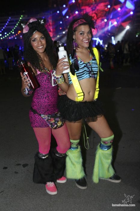 Girls from Electric Daisy Carnival 2012 - Pictures nr 10