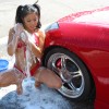 Sexy girls washing cars - Pictures nr 34