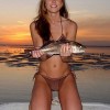 Girls fishing in bikini - Pictures nr 35