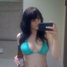 Cute Girls with iPhone — 22