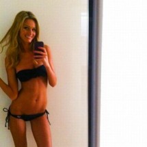 Cute Girls with iPhone — 45