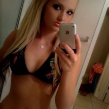Cute Girls with iPhone — 7