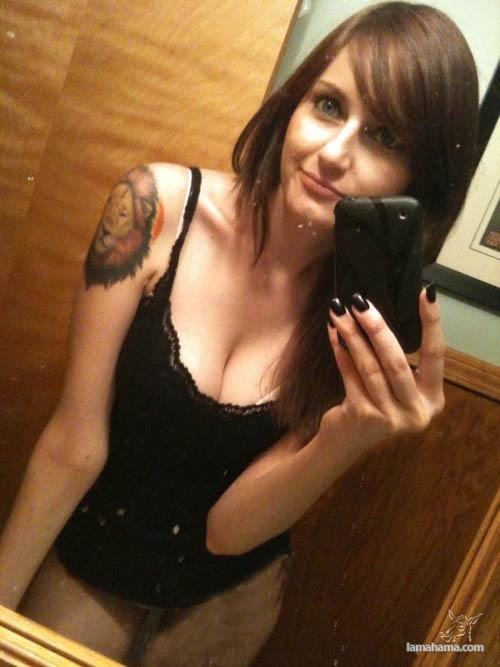 Cute Girls with iPhone - Pictures nr 27