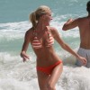 Dziewczyny na plaży — 17