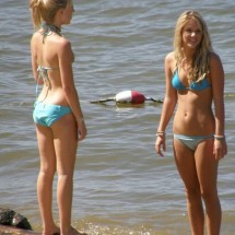 Girls on the beach — 19