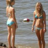 Dziewczyny na plaży — 19