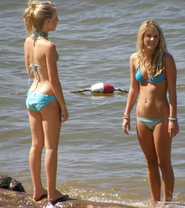 Dziewczyny na plaży - Zdjecie nr 19