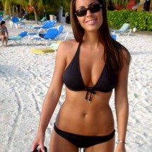 Dziewczyny w bikini — 32