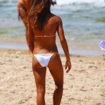 Dziewczyny w bikini — 4