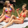 Dziewczyny w bikini — 53
