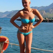 Dziewczyny w bikini — 8