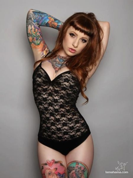 Girls with tattoos - Pictures nr 37