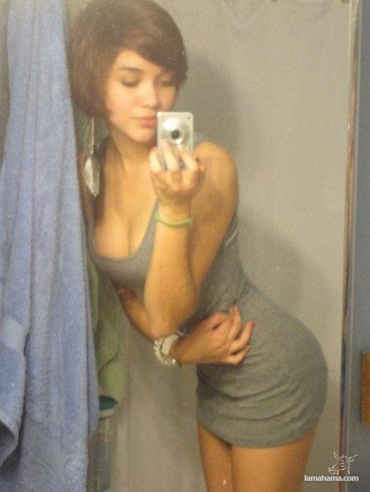Girls in tight dresses IV - Pictures nr 40
